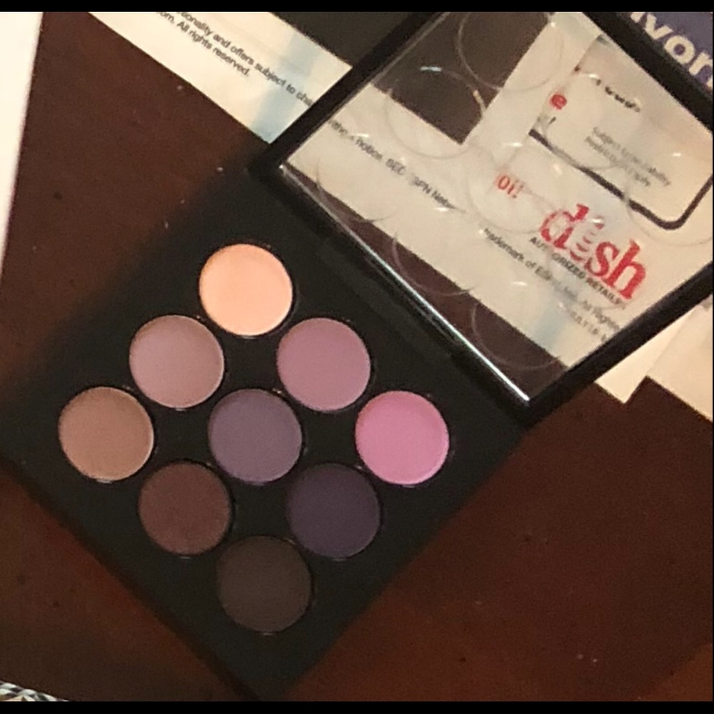 Mac - Picture 3 of 3